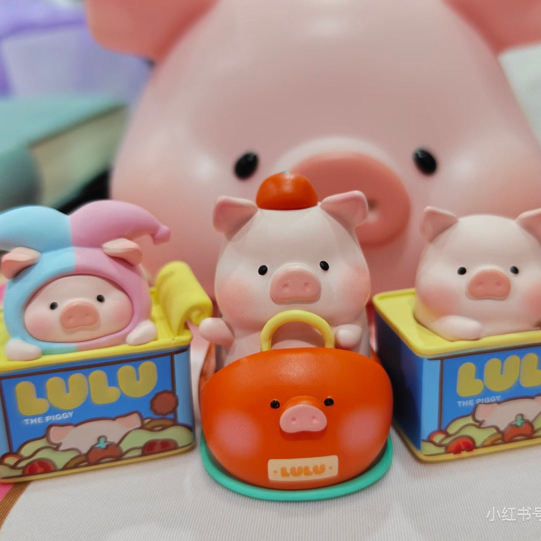 LULU THE PIGGY Car Screen Scented Decorative Mini Figure Blind Box