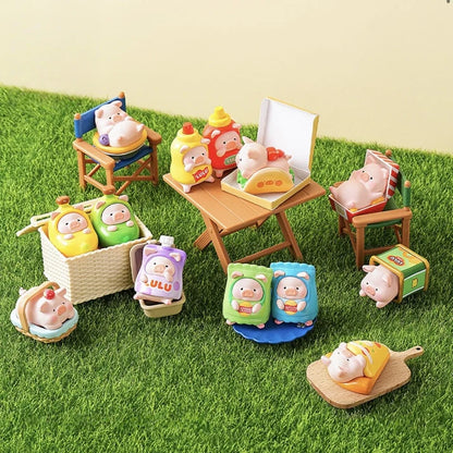 LuLu Piggy Picnic Party Blind Bag Mini Figures