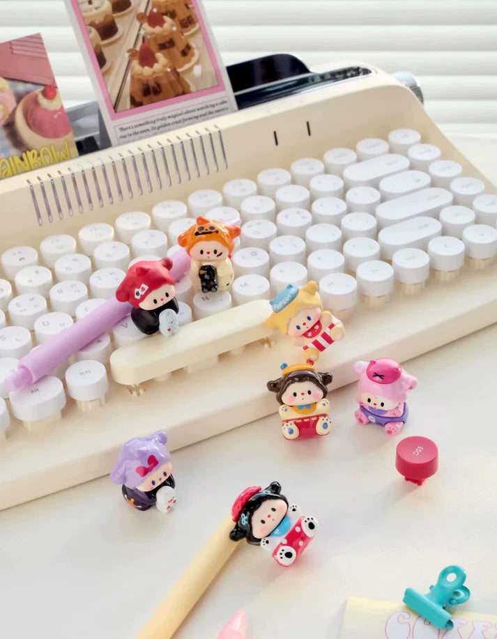 LULUDOG’S Baby Fete Series Mini Beans Figures
