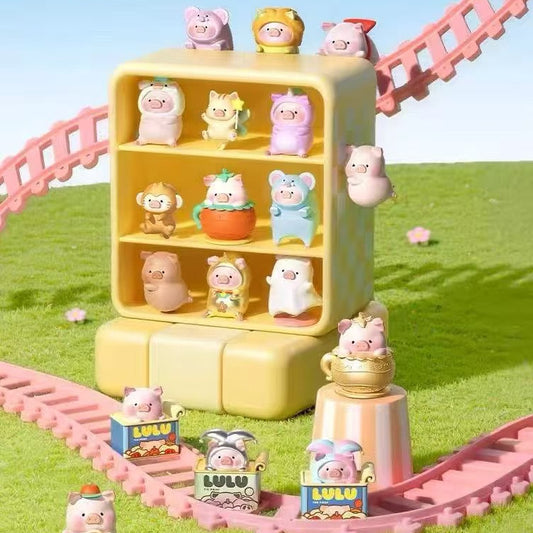 LULU THE PIGGY Car Screen Scented Decorative Mini Figure Blind Box