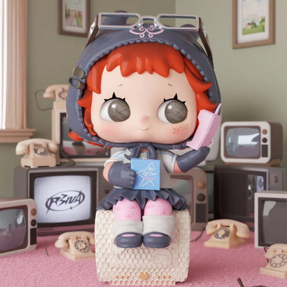 33R3NA Anti Spotlight Series Blind Box