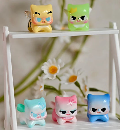 Cute Pitty On The Prowl Series Mini Beans Blind Bag