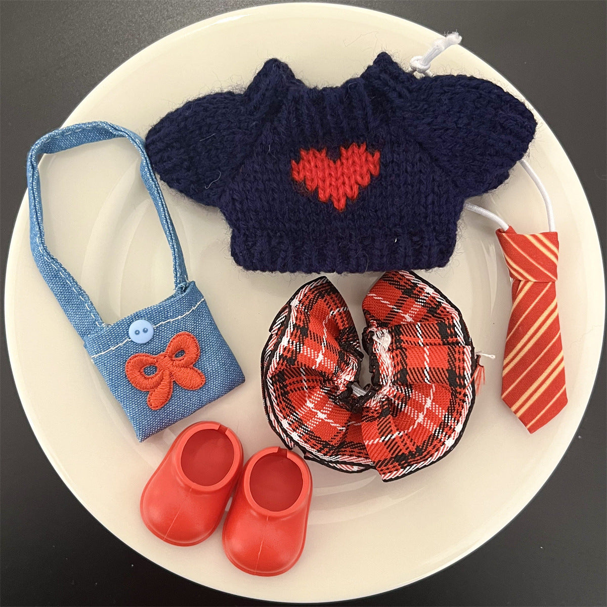 Crybaby Doll Clothes (Vacation mode on)