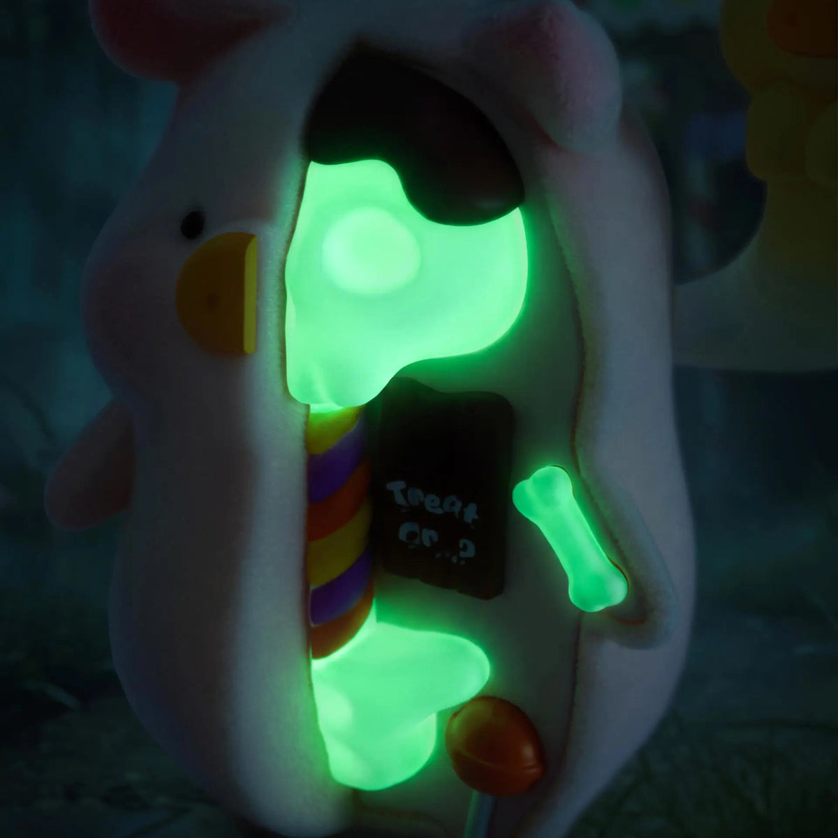 Lulu The Piggy Surprise Can 3 Blind Box Halloween Doll Limited Edition